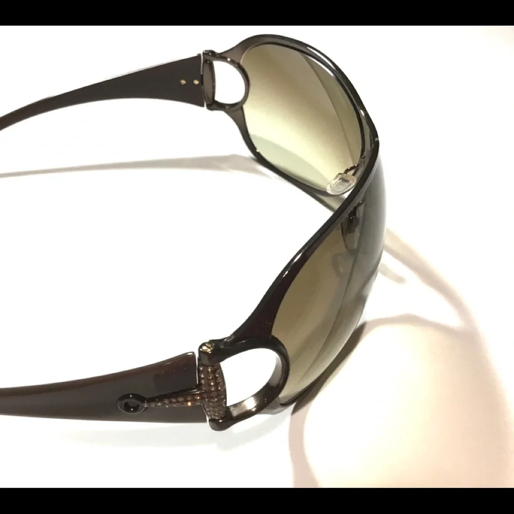 New Gucci sunglasses - Picture 9 of 10